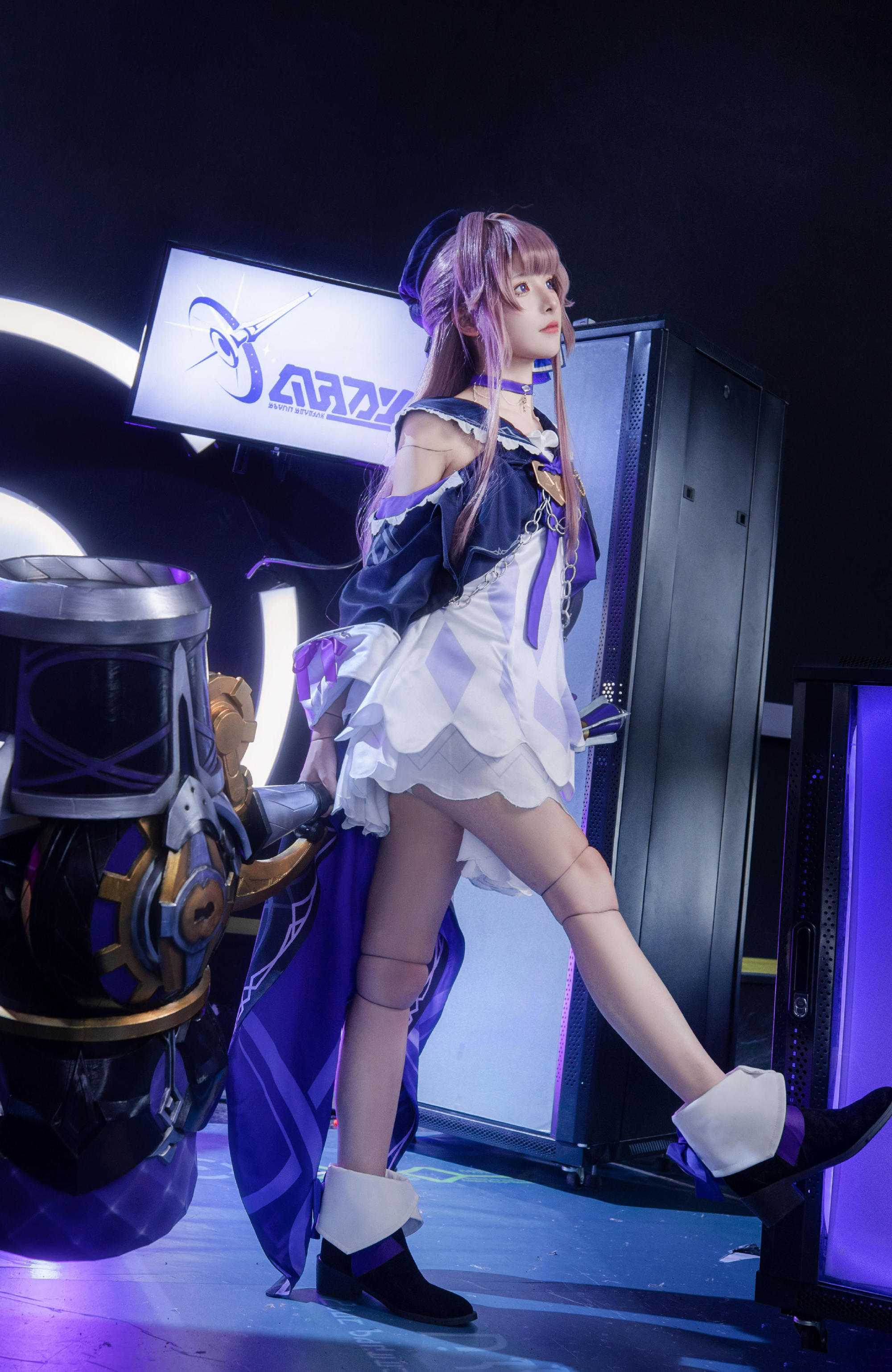 好看当然是好看的，但跟我小时候比，勉强七分相似吧。